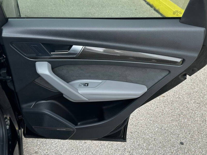 2022 Audi SQ5 3.0T quattro Prestige