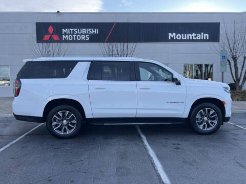 2024 Chevrolet Suburban LT