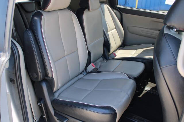 2021 Kia Sedona EX