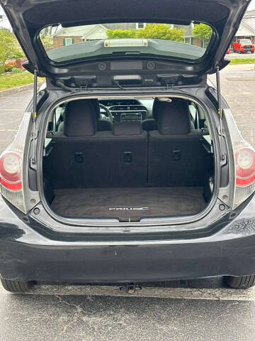 2013 Toyota Prius c Three