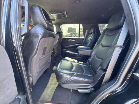 2015 Cadillac Escalade Platinum