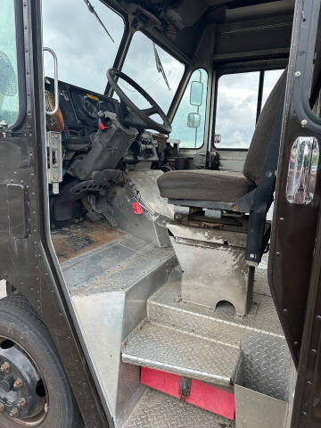 2009 Freightliner MT55 Chassis