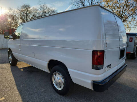 2012 Ford E-Series E-150
