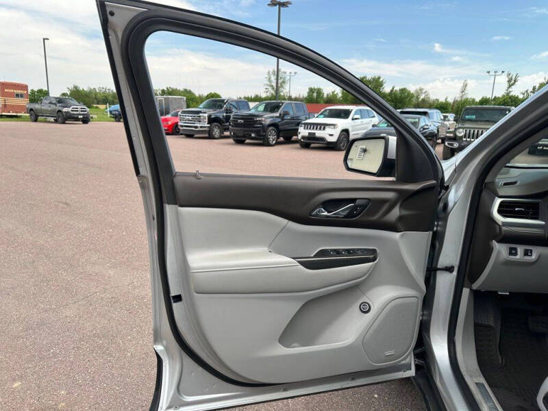 2017 GMC Acadia SLT-1