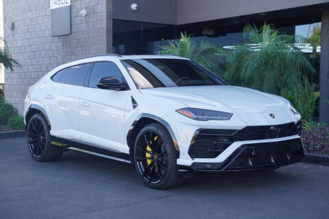 2020 Lamborghini Urus