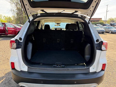 2021 Ford Escape SE