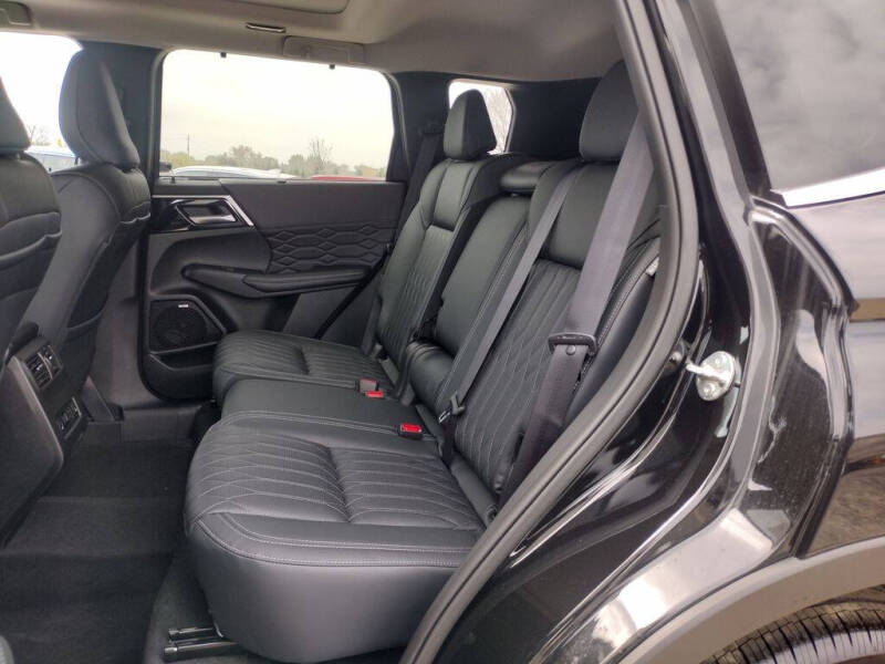 2026 Mitsubishi Outlander SEL