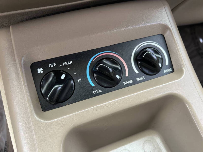 2000 Ford Expedition Eddie Bauer