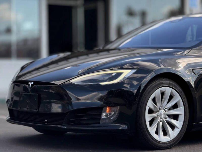 2016 Tesla Model S