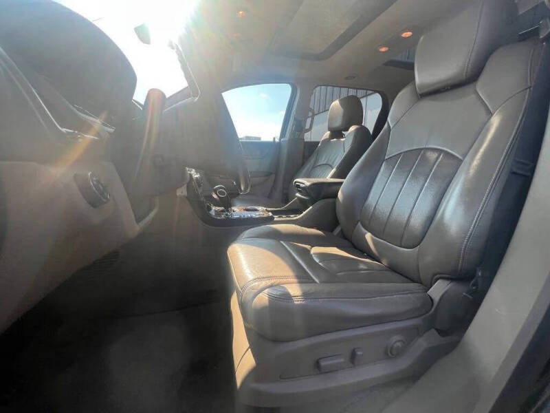 2014 GMC Acadia Denali