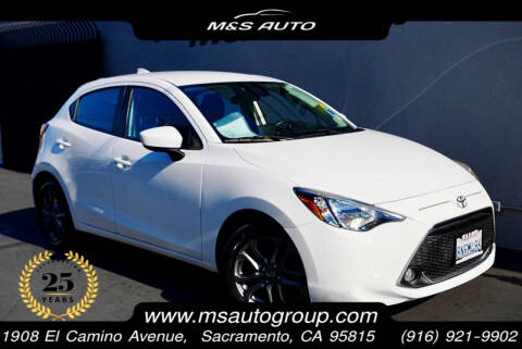 2020 Toyota Yaris Hatchback LE