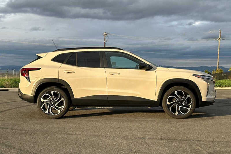 2026 Chevrolet Trax RS
