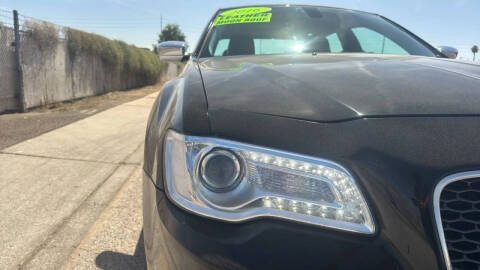 2016 Chrysler 300 C