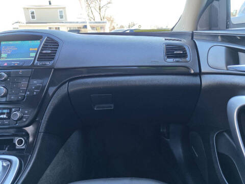 2013 Buick Regal Premium 2