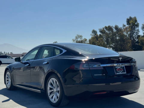 2016 Tesla Model S