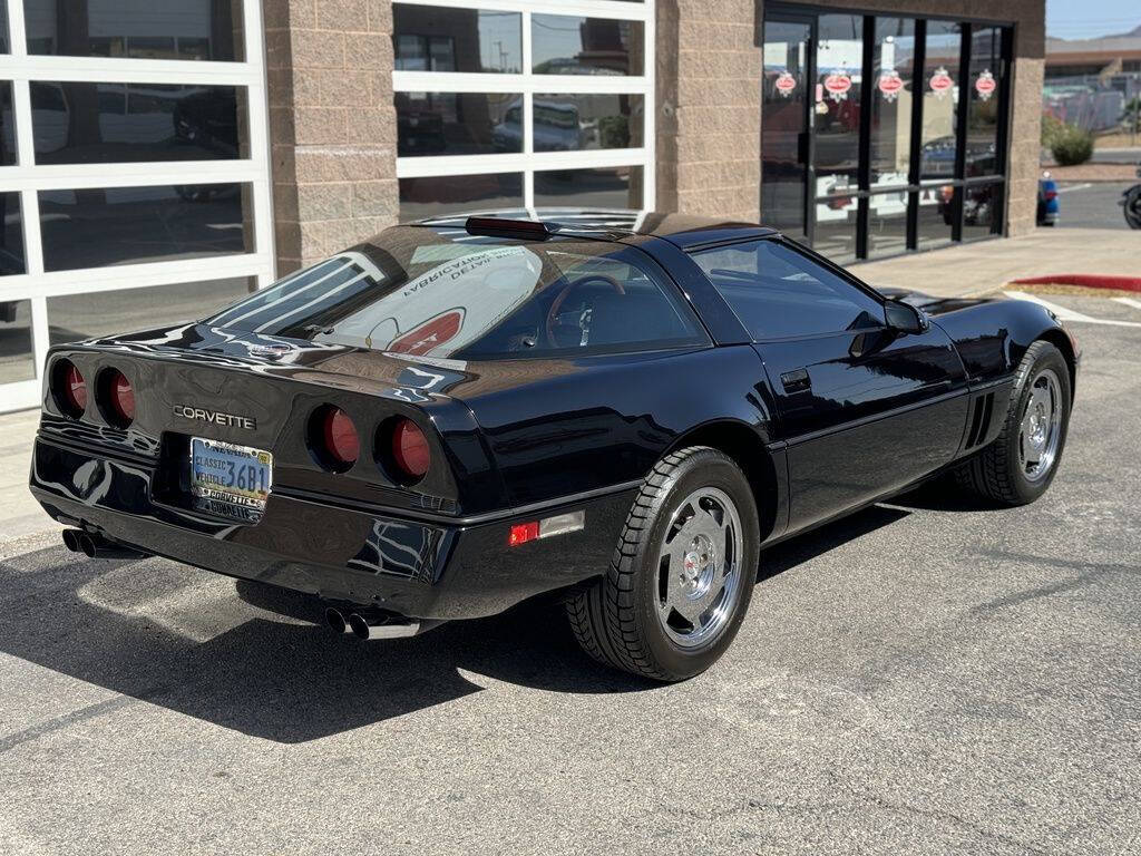 1988 Chevrolet Corvette 5