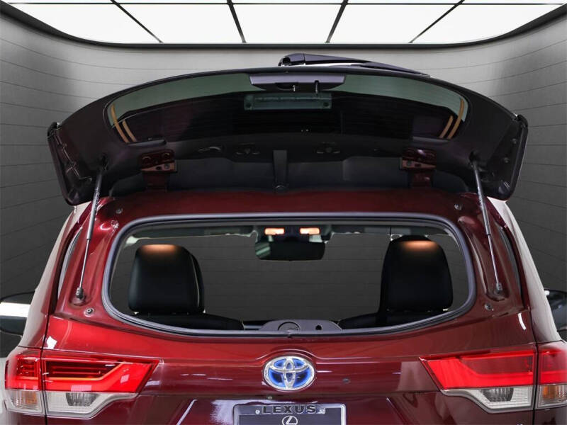 2017 Toyota Highlander Hybrid Limited Platinum