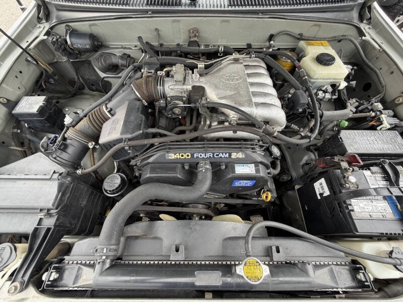 2001 Toyota 4Runner SR5