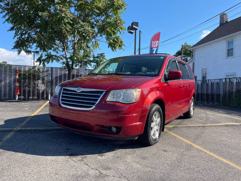 2008 Chrysler Town and Country for sale at True Automotive in Cleveland OH