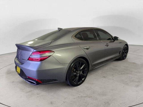 2022 Genesis G70