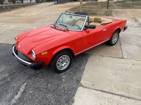 1984 FIAT 124 Spider for sale at Bogie's Motors in Saint Louis MO