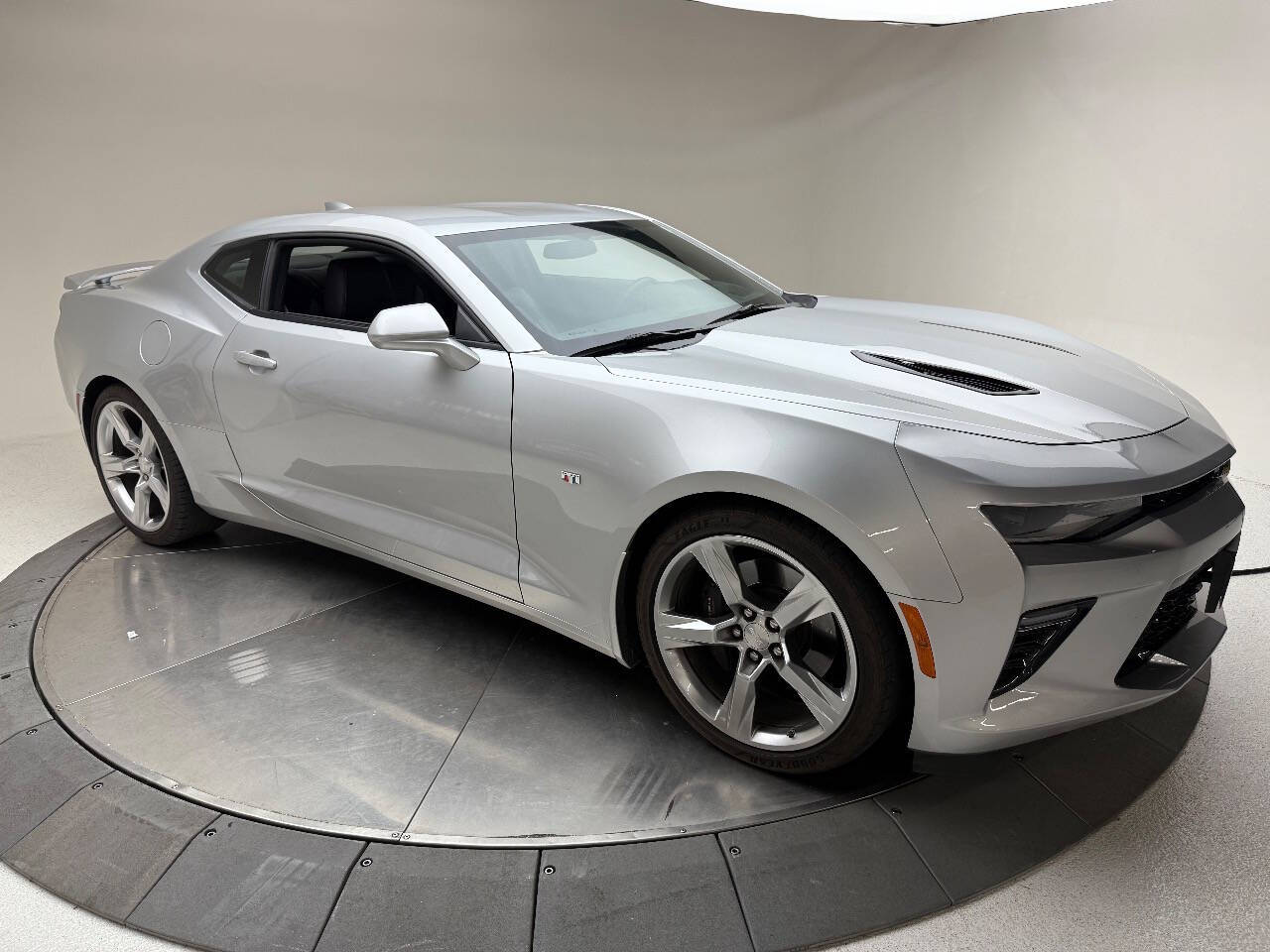 2016 Chevrolet Camaro 8