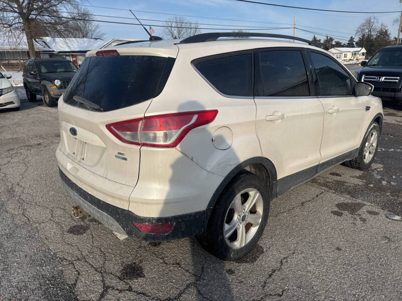 2016 Ford Escape SE