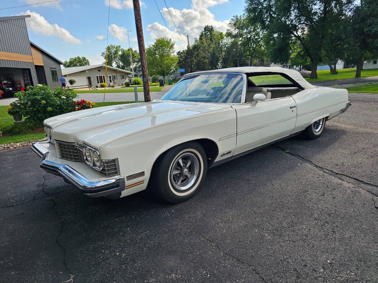 1973 Pontiac Grand Ville 140
