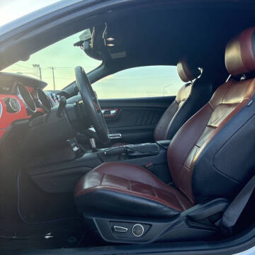 2016 Ford Mustang EcoBoost Premium