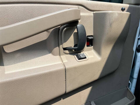 2023 GMC Savana 3500