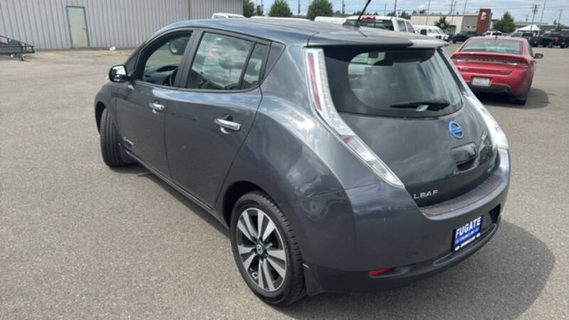 2013 Nissan LEAF S