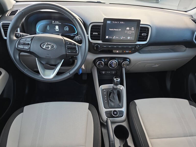 2023 Hyundai Venue SEL