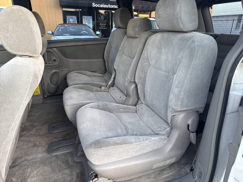 2008 Toyota Sienna CE 8-Passenger