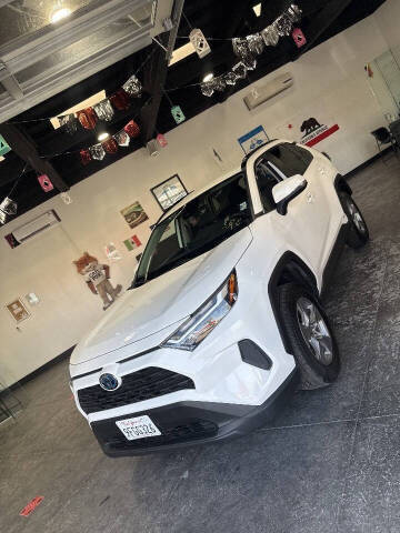 2023 Toyota RAV4 Hybrid XLE