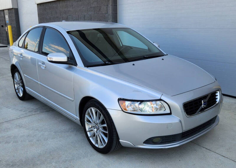 2010 Volvo S40 2.4i