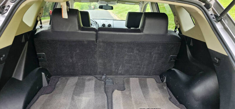 2011 Nissan Rogue SV - Photo 35