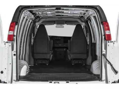 2025 GMC Savana 2500