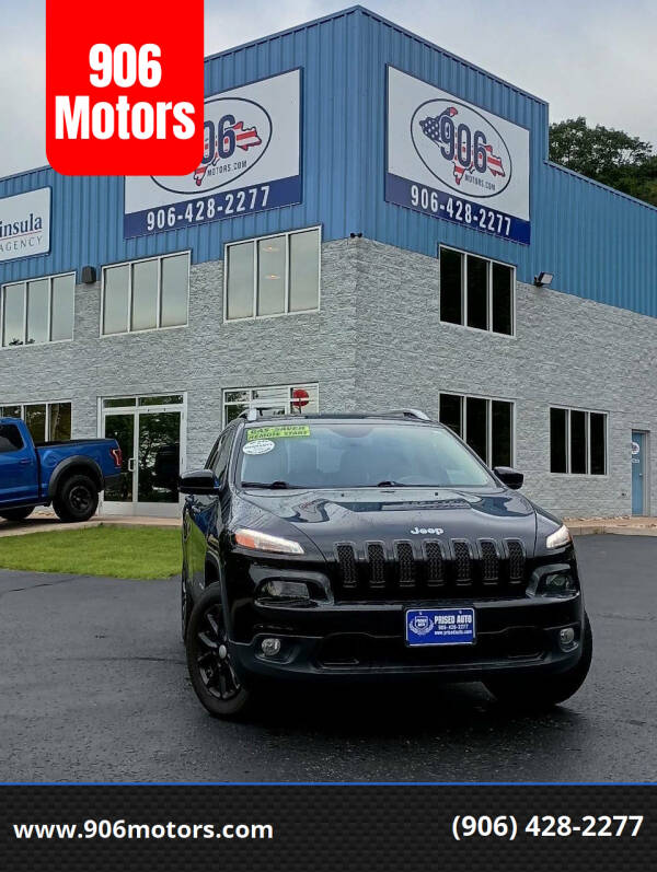 2017 Jeep Cherokee for sale at 906 Motors in Gladstone MI