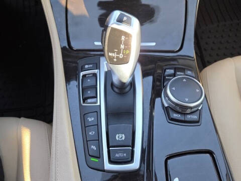 2015 BMW 5 Series 528i xDrive