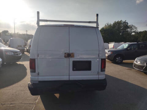 2011 Ford E-Series E-150