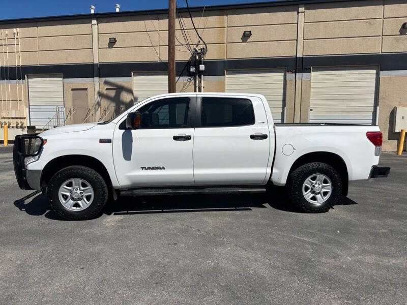 2011 Toyota Tundra Grade