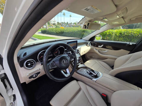 2016 Mercedes-Benz C-Class