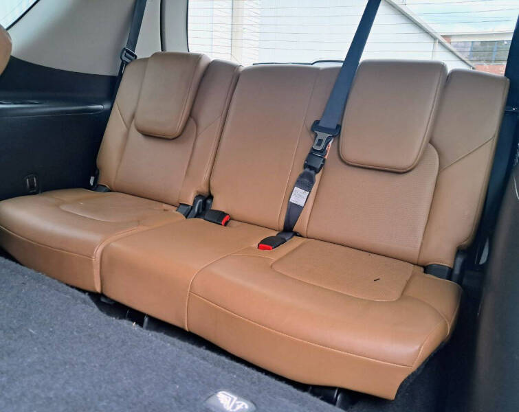 2017 Nissan Armada Platinum