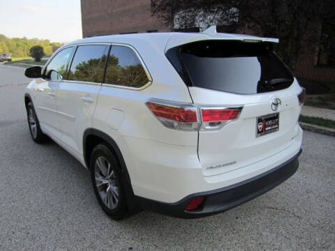 2016 Toyota Highlander LE