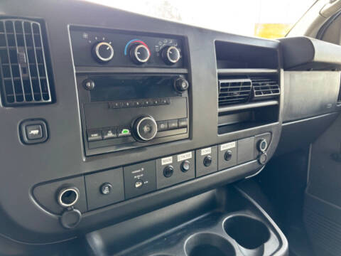 2013 Chevrolet Express 2500 Cargo Van