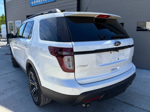 2014 Ford Explorer Sport