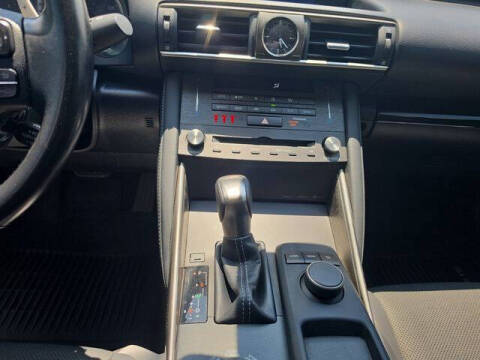 2020 Lexus IS 300