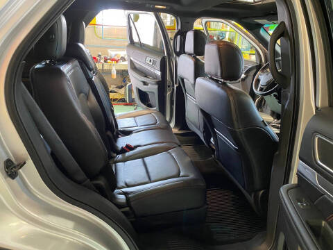 2016 Ford Explorer Sport