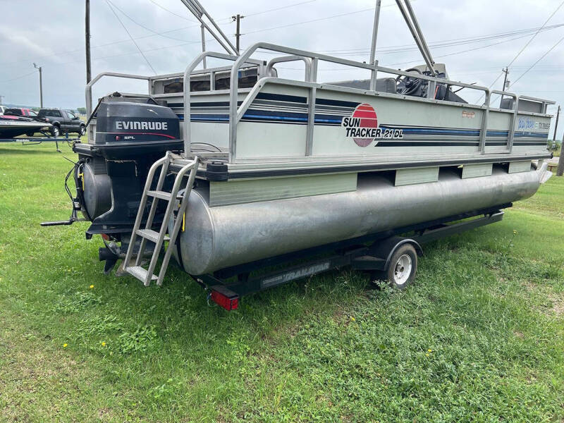 1995 Sun Tracker 21 DL