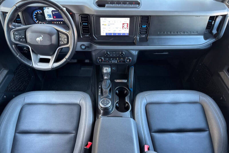 2023 Ford Bronco Black Diamond Advanced